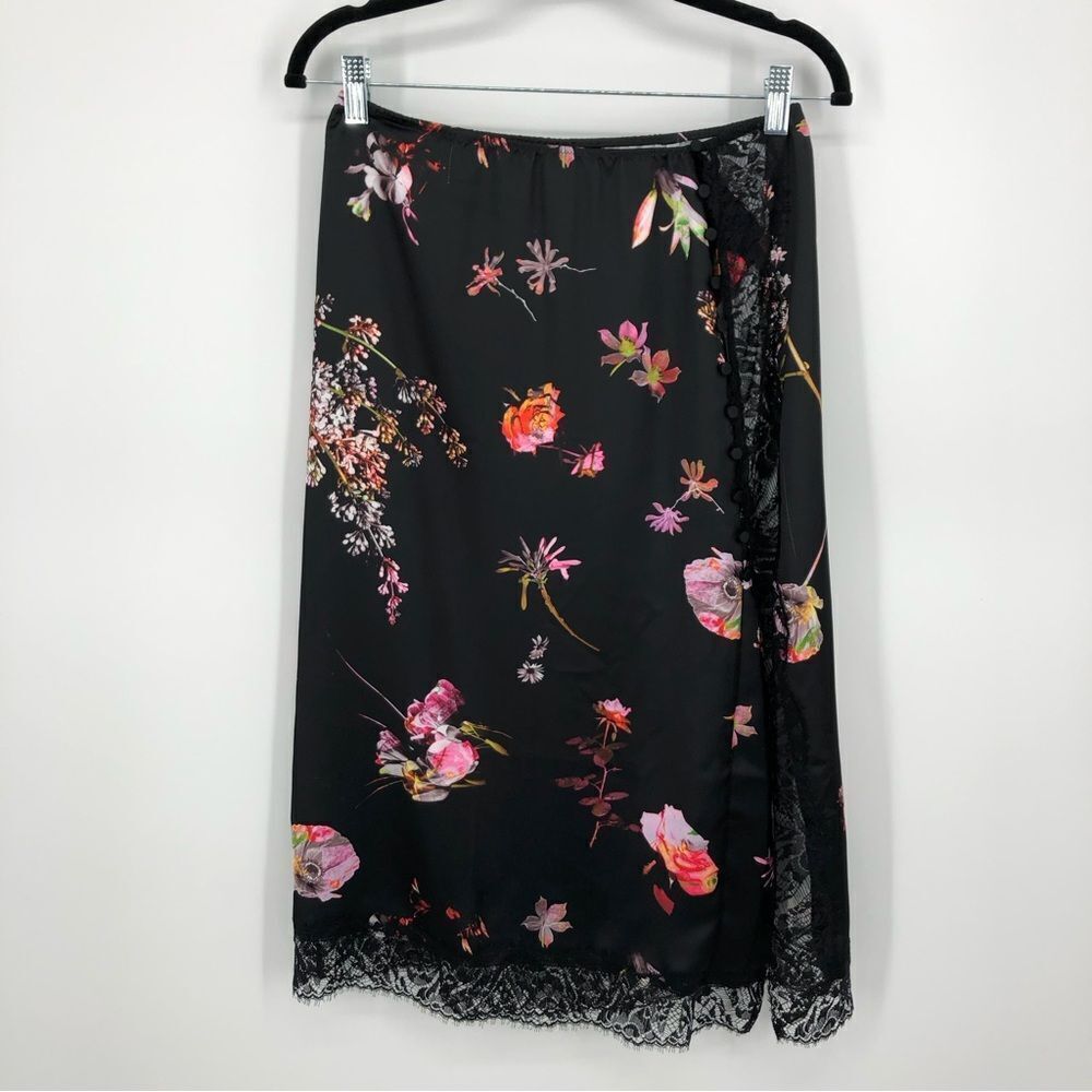 Victoria’s Secret Slip Pencil‎ Skirt Womens Medium Black Floral Slit NWT Wrap
